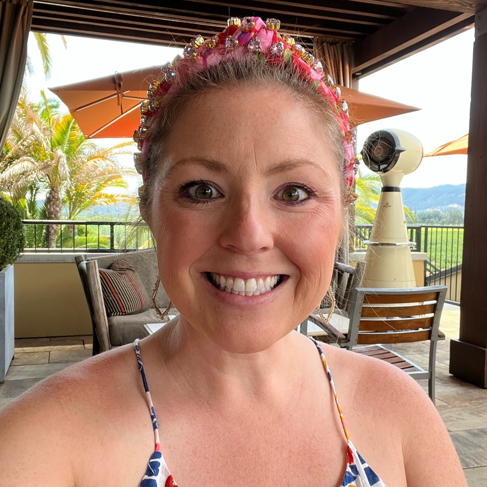 Meet your Posher, Courtney